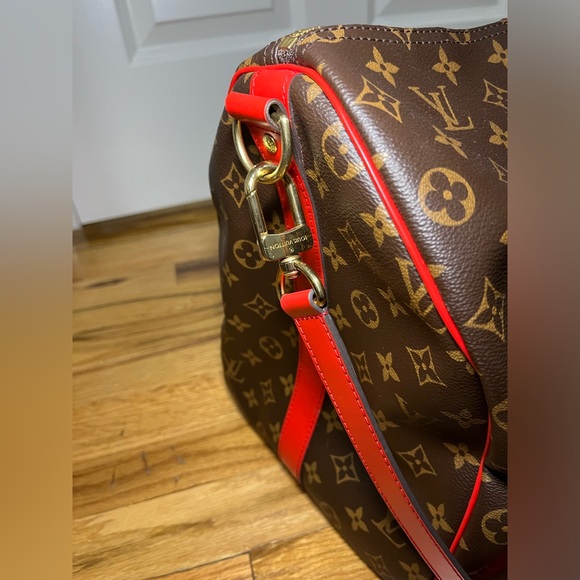 Louis Vuitton Keepall Bandoulière 50 - Picture 4 of 12